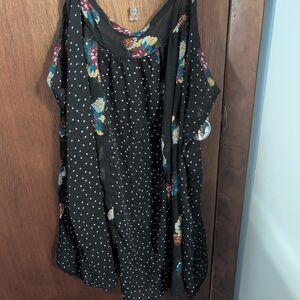 torrid Black Sleeveless Tunic with Floral & Polka Dot Print